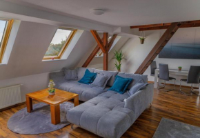 AuraApartment - LutherApartment